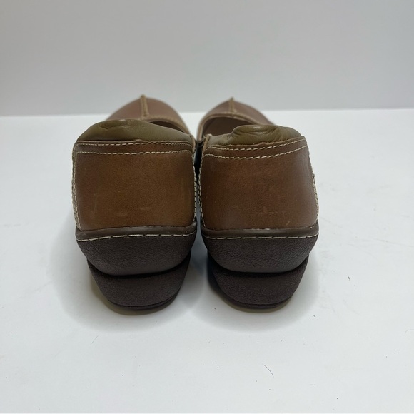 LL Bean Brown Leather Split Toe Wedge Loafer Women's Size 8 - Picture 6 of 14